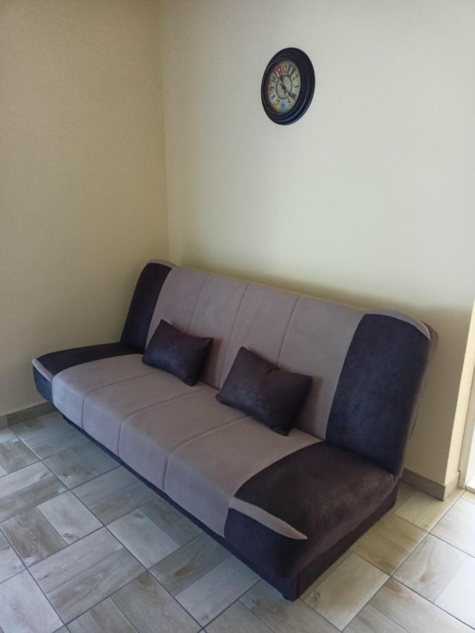 Apartman Fiva Apartment Pacir Екстериор снимка